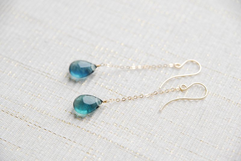 Blue Green Fluorite Chain Earrings 14kgf - 耳环/耳夹 - 半宝石 绿色