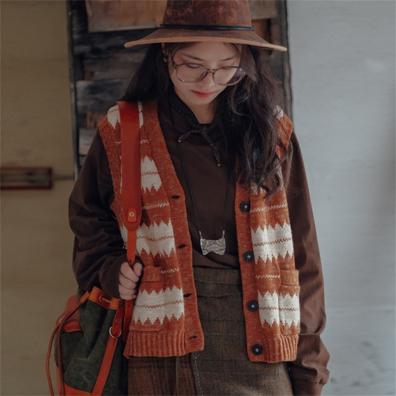 秋菊色 全棉粗花紗費爾島馬甲馬夾 - 女装休闲/机能外套 - 棉．麻 橘色