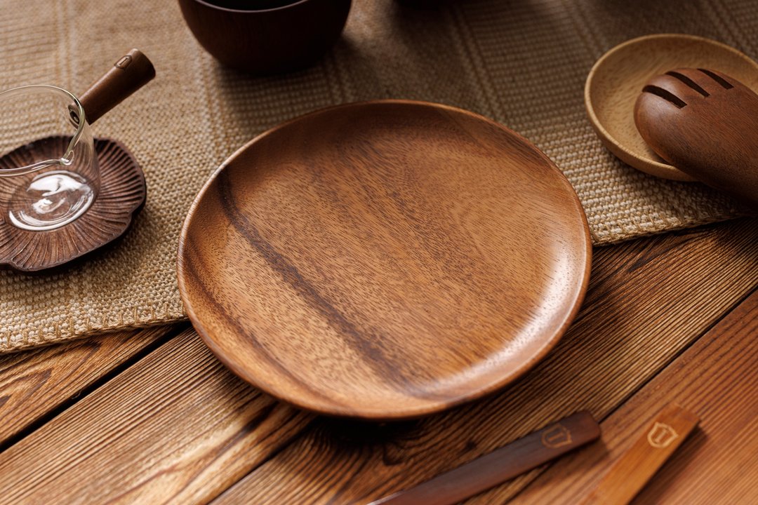 Islandoffer岛屿制作 简约相思木圆形干果碟 糖果盘水果盘 30cm - 盘子/餐盘/盘架 - 木头 金色