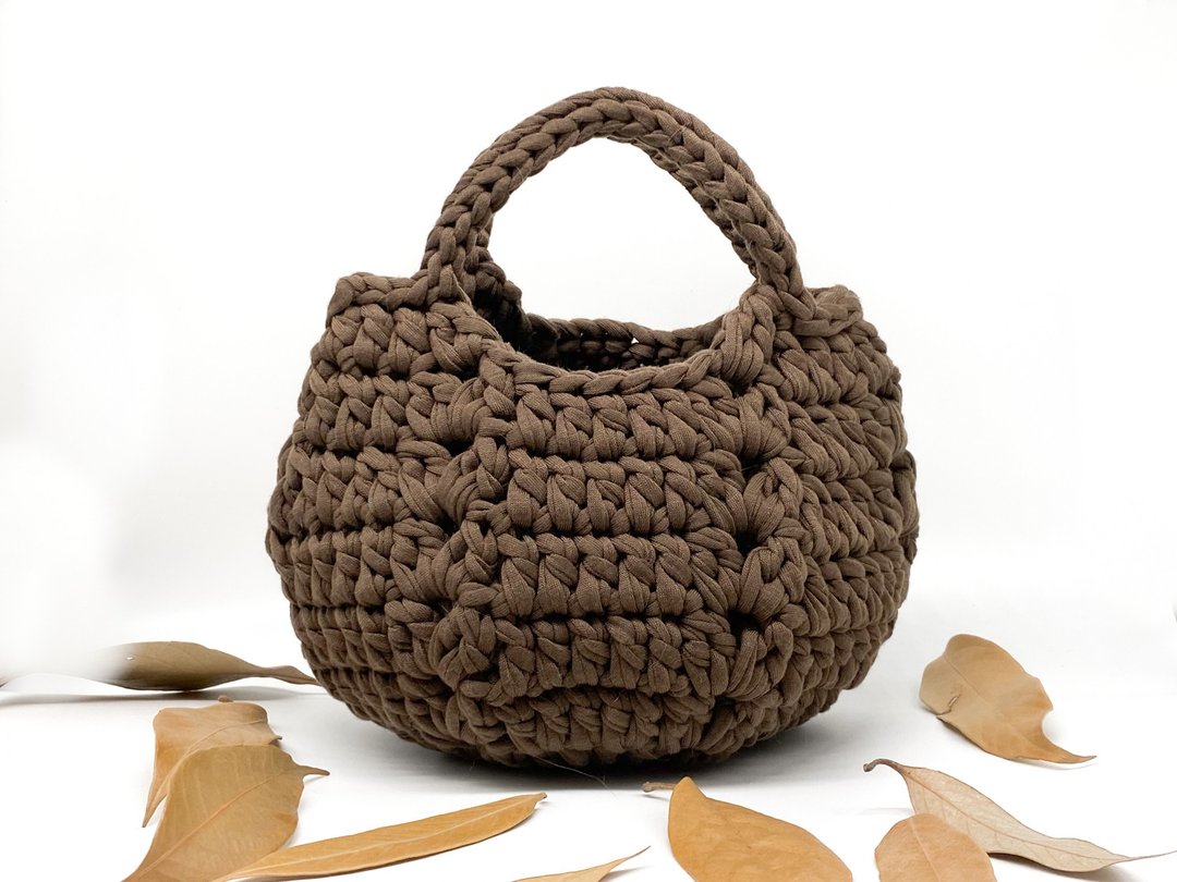 编织迷你包, 编织手提包,  crochet mini bag, beige crochet bag - 手提包/手提袋 - 棉．麻 咖啡色