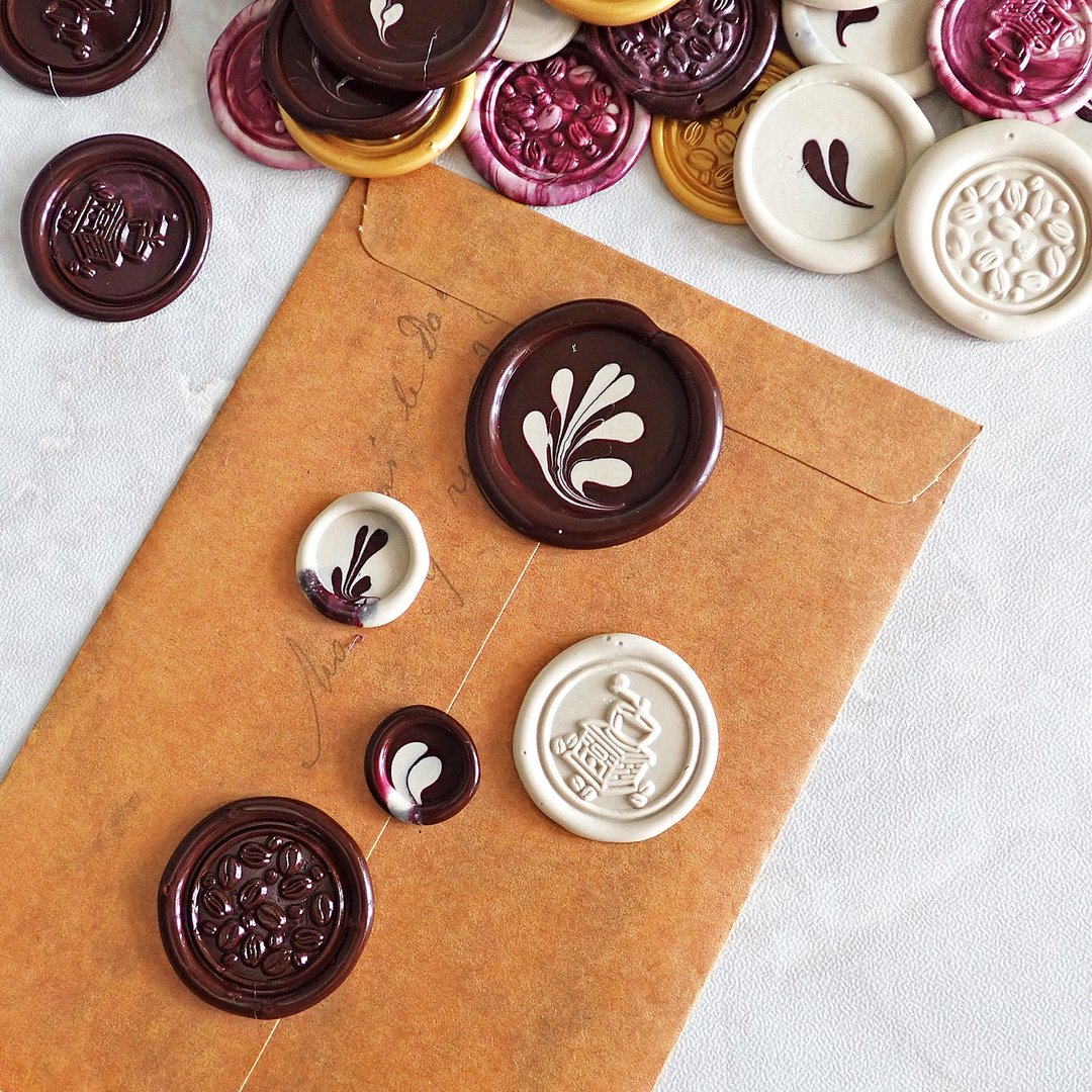 手工火漆封蜡贴纸 咖啡拿铁拉花封蜡 Sealing Wax Coin Sticker - 贴纸 - 蜡 