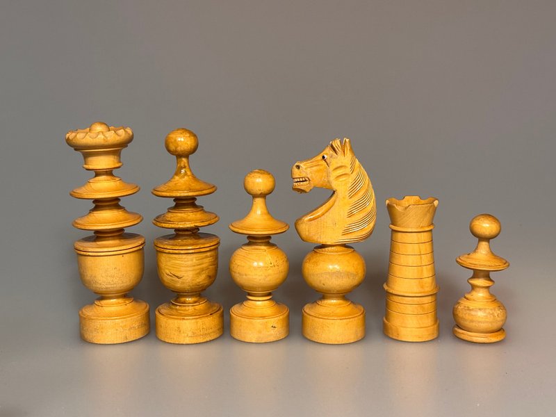 稀有的法国黄杨木西洋棋组，10厘米 - 桌游/玩具 - 木头 黑色