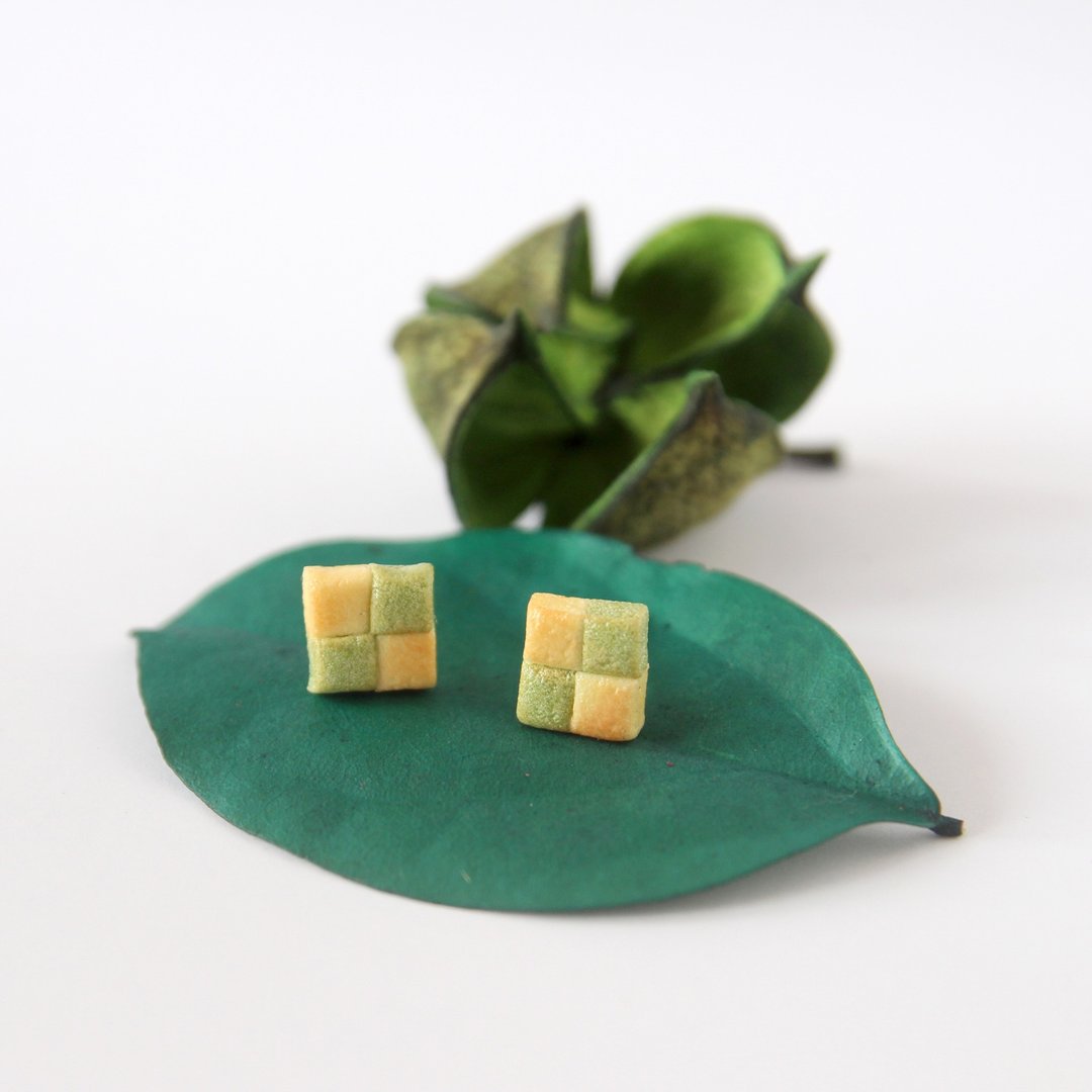 Mini 全手工仿真抹茶棋盘格子饼干耳环-不绣钢耳针 夹 - 耳环/耳夹 - 粘土 绿色