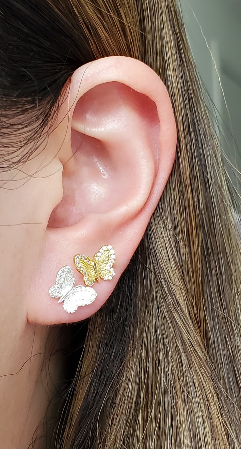 925 纯银耳针 蝴蝶耳环 ~ 镶钻耳钉 ~ 贴耳耳环 - 耳环/耳夹 - 纯银 金色