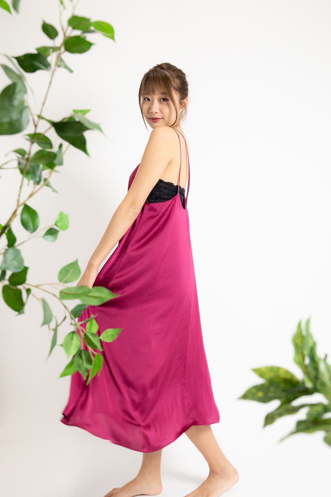 【made in Japan】camisole loose satin dress - 洋装/连衣裙 - 其他人造纤维 粉红色