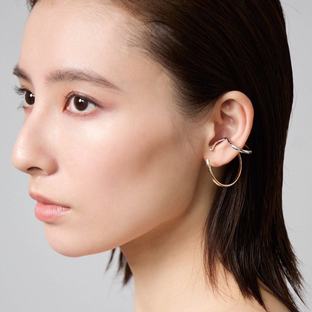 个性双环双色耳扣 925银厚镀18K金 Aprine Earcuff - 耳环/耳夹 - 纯银 金色