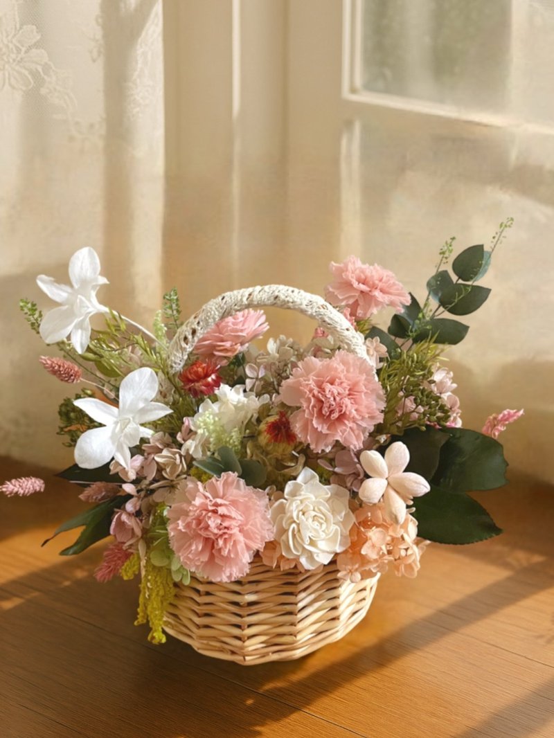 【花诉花艺】杏桃色永生花篮/开幕花礼/升迁花礼/ 永生花 永生花 - 干燥花/捧花 - 植物．花 多色
