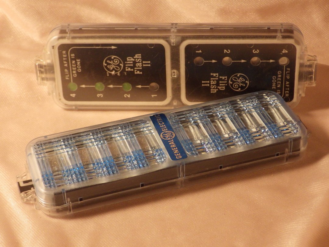 2 件装 GE General Electric Flip Flash II 复古灯泡适用于胶片 - 相机 - 其他材质 