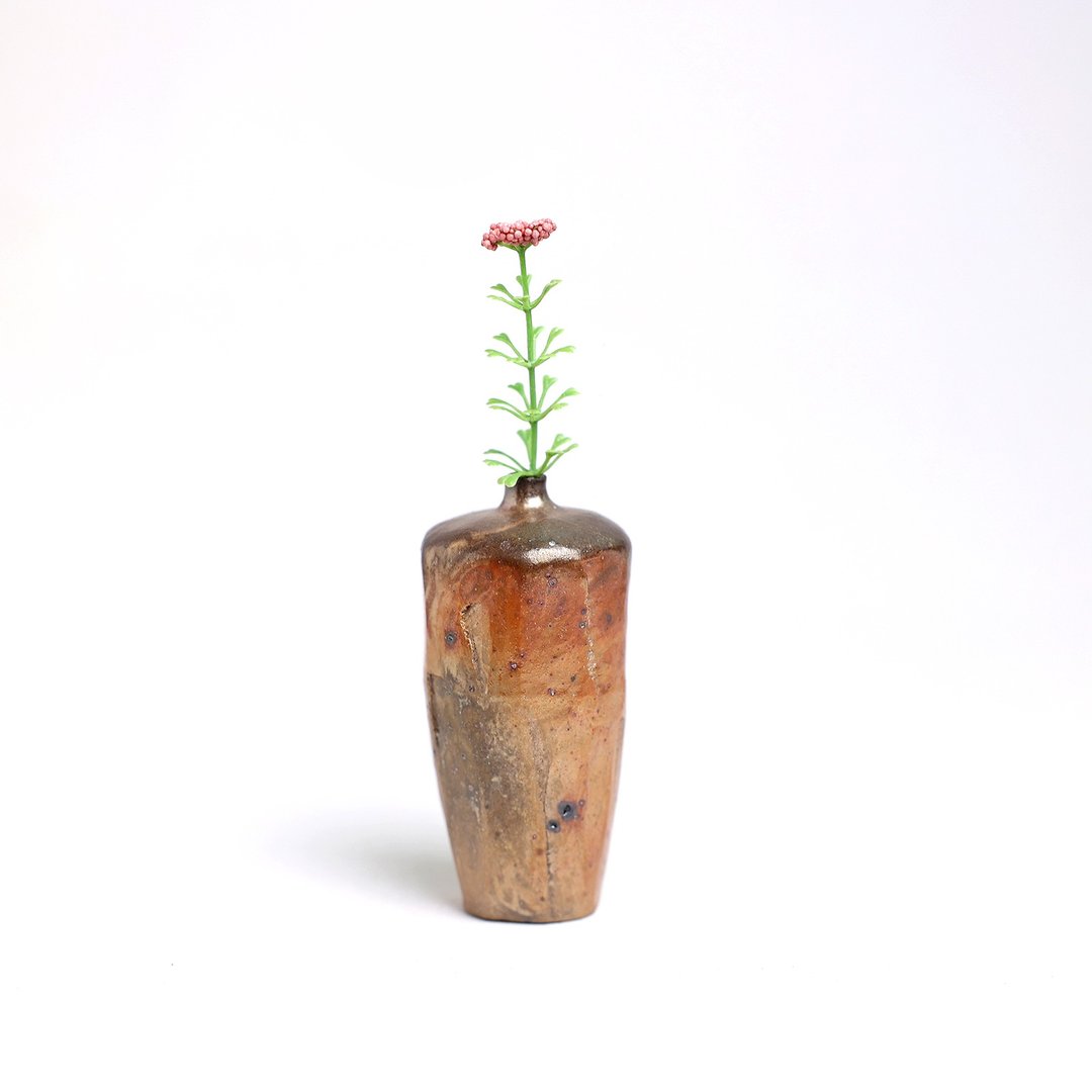 明芽窑 | 柴烧金彩刻纹小花器 陶器 花器 摆件 插小花 手作 H9 - 花瓶/陶器 - 陶 金色