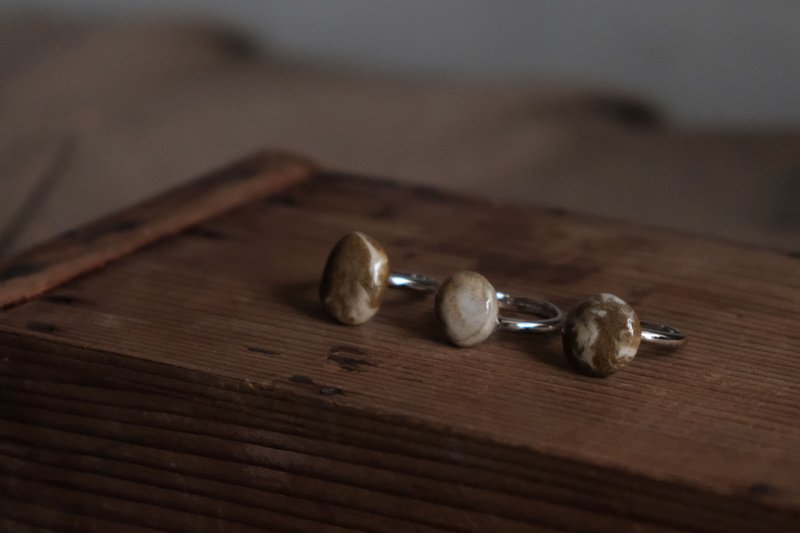 巧克力奶油感土星系列 可调式戒指 - ying work shop。 - 戒指 - 陶 灰色