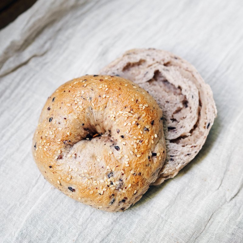 紫米芋头贝果 - 面包/吐司 - 新鲜食材 紫色