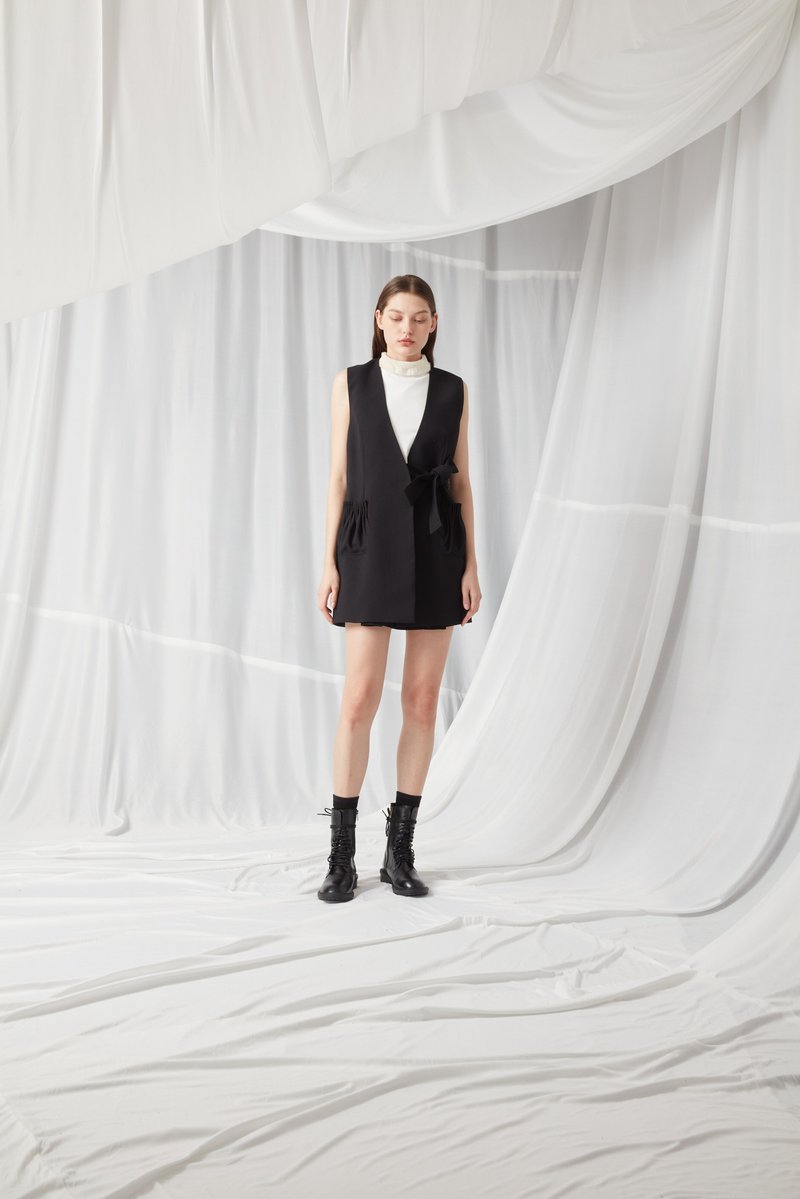 无袖夹克连身裙 - 洋装/连衣裙 - 其他材质 