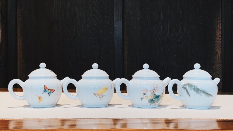 不言美器 釉中彩 四季丰收壶 佛手 芭蕉叶 海棠花 蝴蝶 兰花 - 茶具/茶杯 - 瓷 