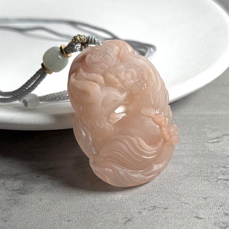 精工玉化阿拉善狐狐吊坠B - 项链 - 玉石 橘色