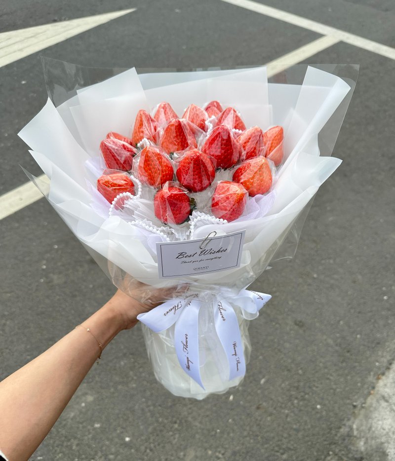 WANYI草莓花束 不能莓有你 草莓花束 草莓花 鲜花 圣诞节 - 干燥花/捧花 - 植物．花 