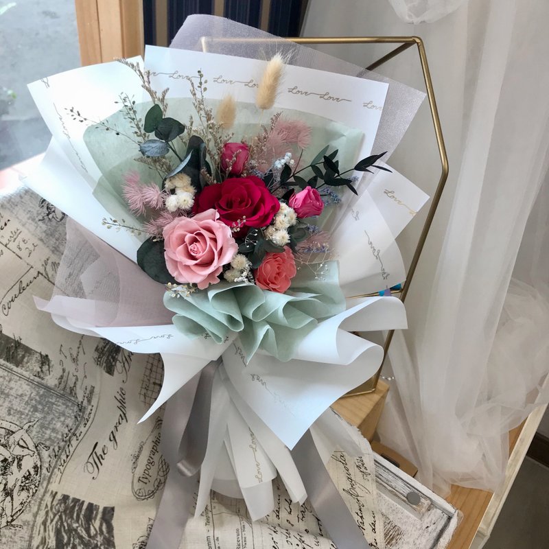 玫瑰情人永生花束 - 干燥花/捧花 - 植物．花 粉红色