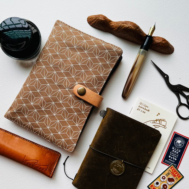 Kyokuhaku 4入笔袋-窗花 - 铅笔盒/笔袋 - 棉．麻 咖啡色