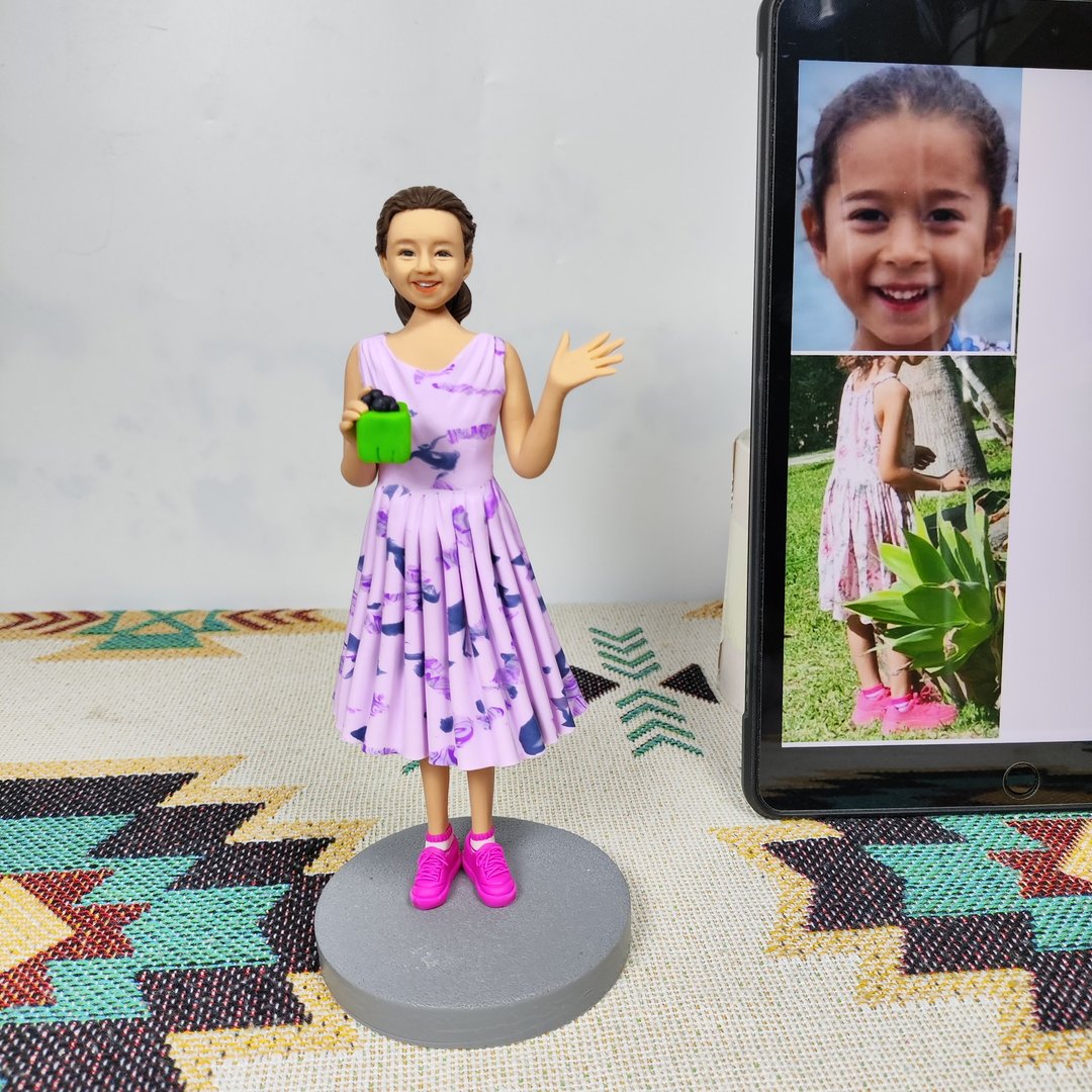 小孩 孩子 毕业 生日 礼物订制 订制化 人偶 公仔 似颜绘 纪念 - 玩具/玩偶 - 粘土 多色