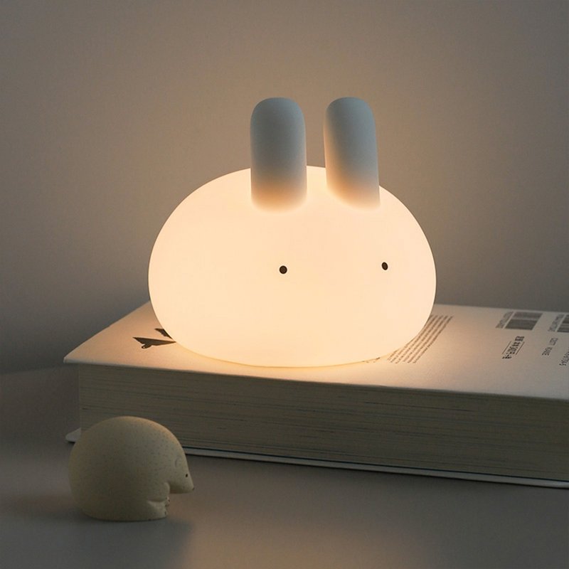 丸子兔入眠灯 BUNNY NIGHT LAMP - 灯具/灯饰 - 硅胶 白色