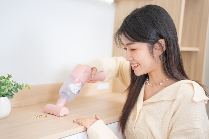 Hello Kitty手持无限吸尘器 - 吸尘器 - 塑料 粉红色