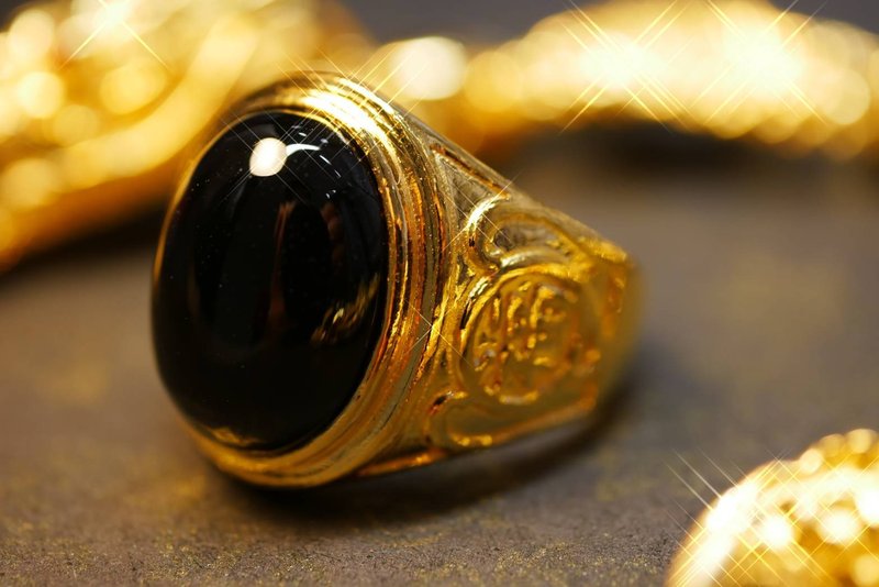 黄金戒指-黑锆石圆戒-男戒 - 戒指 - 24k 金 金色