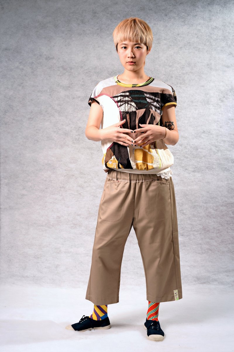 弧形非洲风格拼接短版上衣 - 女装上衣 - 棉．麻 多色