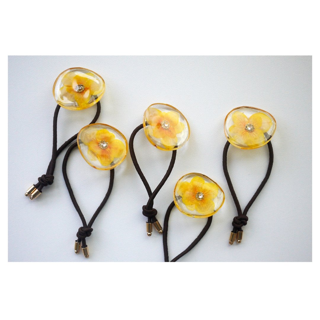 橘黄系花朵发绳 | 真花树脂发饰 | 发圈 | hair tie/elastic - 发饰 - 其他材质 橘色