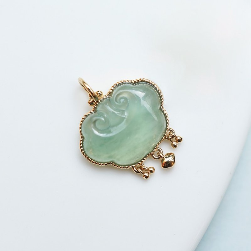 叮当如意锁翡翠18k金吊坠 VISHI未时黄金镶玉冰种飘绿气质女礼物 - 吊饰 - 玉石 