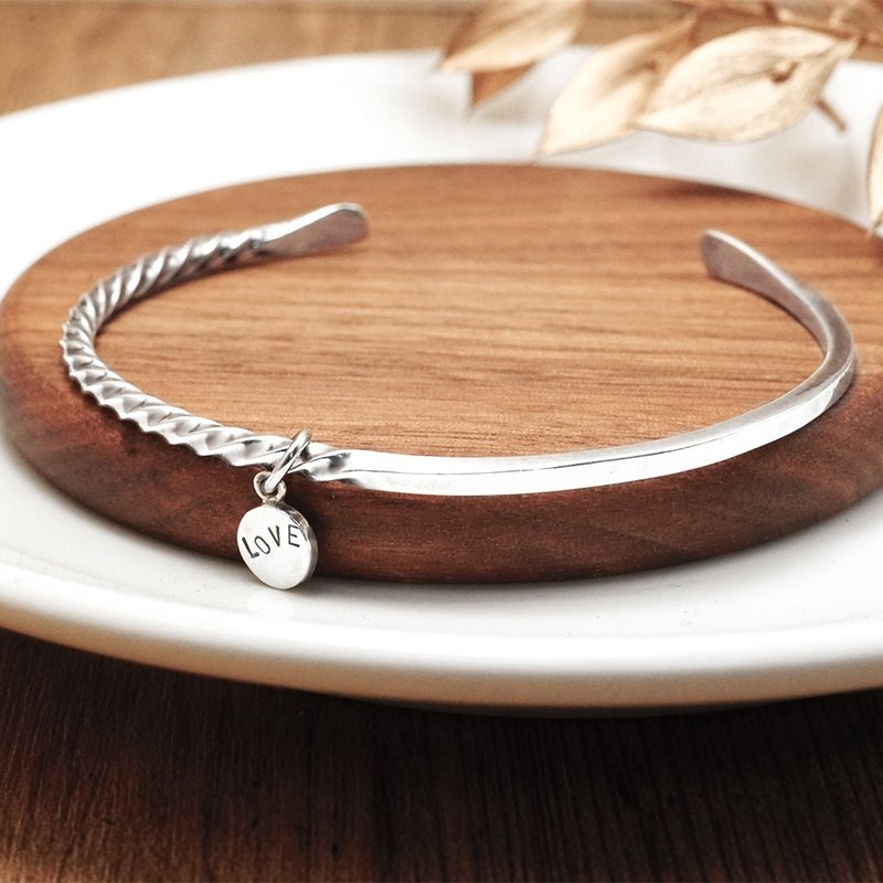 光影手环 银饰体验课 ART64高雄大远百 银饰手作 金工课程 文化币 - 金工/饰品 - 纯银 