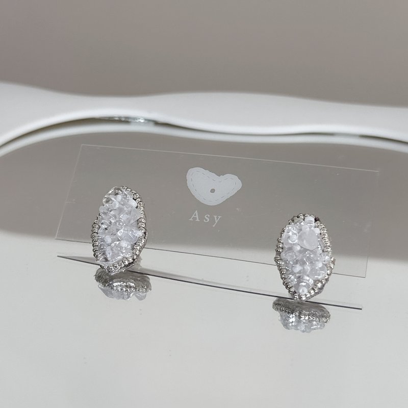 冰露月光 - 水晶耳环(可改耳夹) - 耳环/耳夹 - 其他材质 透明