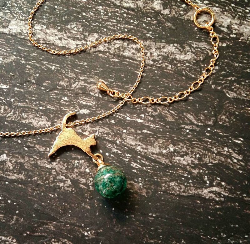 猫日子*   手工  金沙 夜光 琉璃 猫咪 精油链 香氛 轻珠宝 - 项链 - 琉璃 绿色