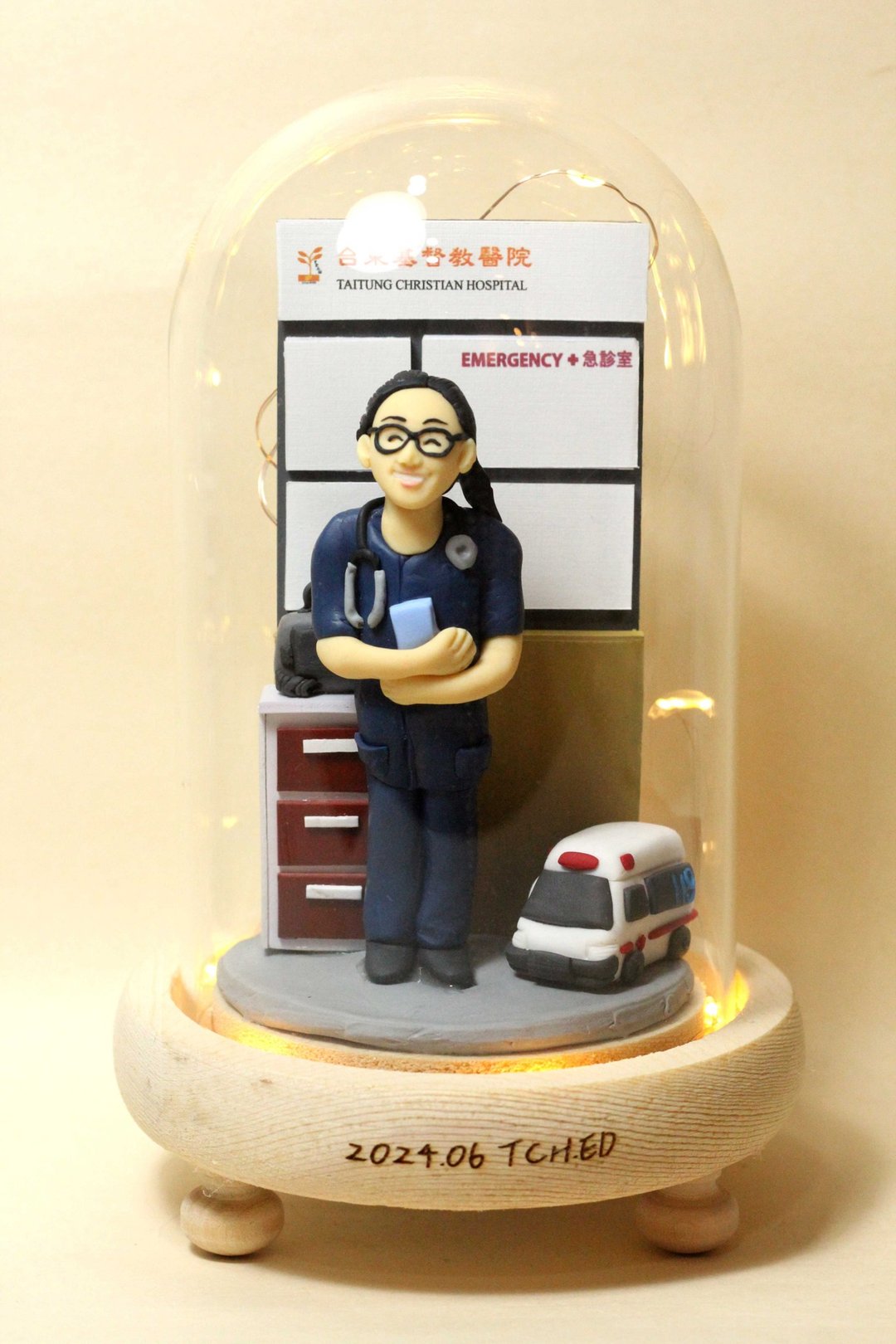 荣休记念小礼品,可定制名字.提供相片定制人物造型(医护造型) - 摆饰 - 粘土 