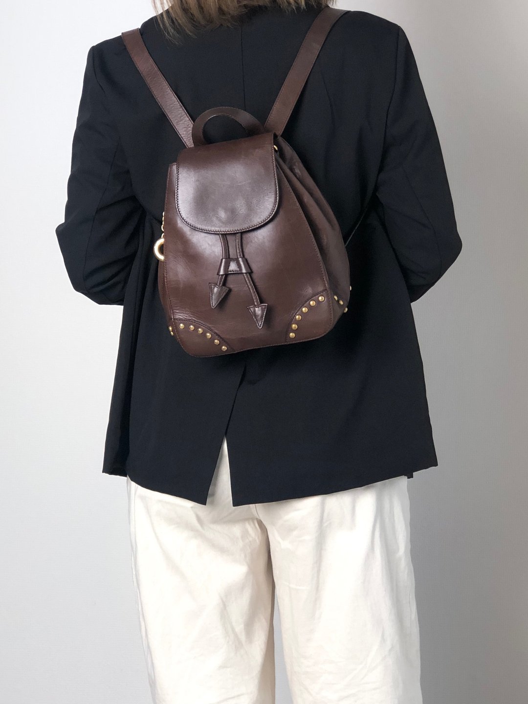 CELINE 复古棕色皮革铆钉标志双肩包 bw7ed4 - 后背包/双肩包 - 真皮 咖啡色
