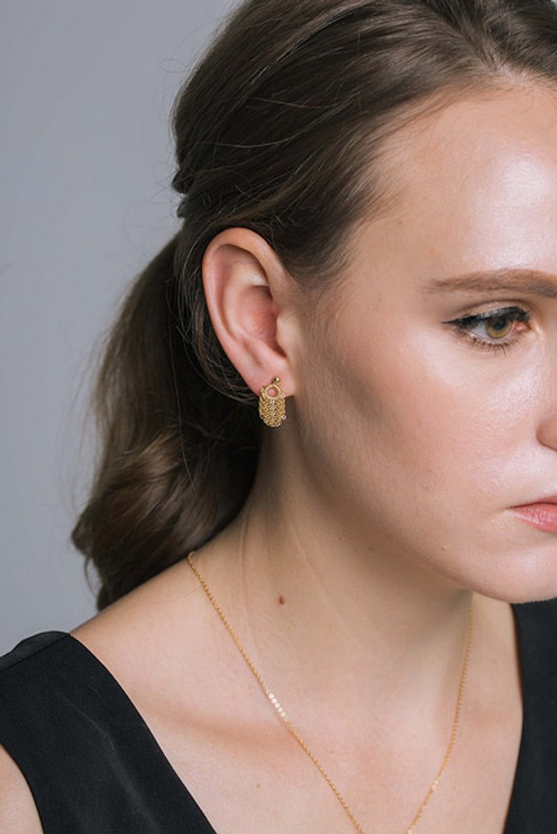 ::光芒散放:: 14K包金耳环 流苏 简约日常 Keep Shining - 耳环/耳夹 - 其他金属 金色