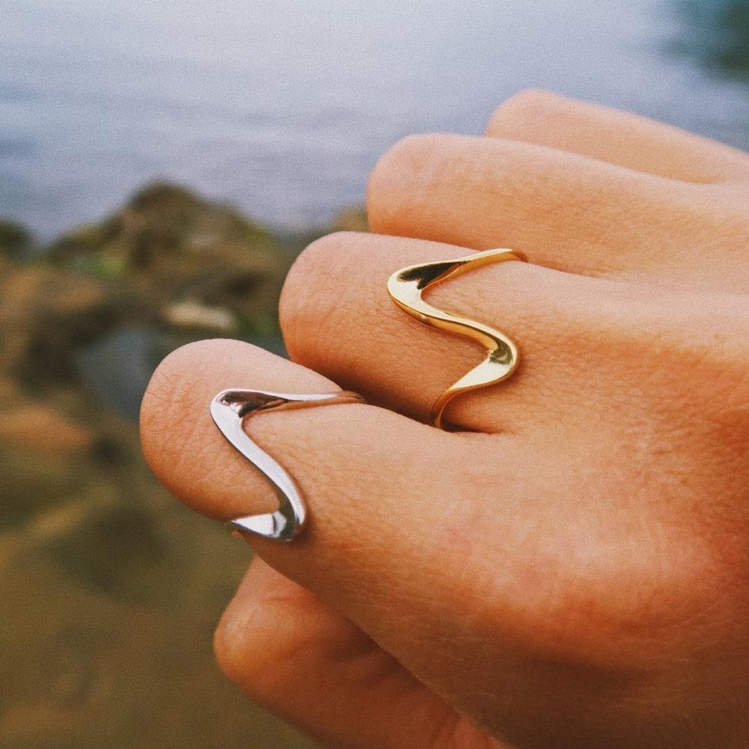 海波浪戒指 SILVER WAVES - 戒指 - 纯银 银色