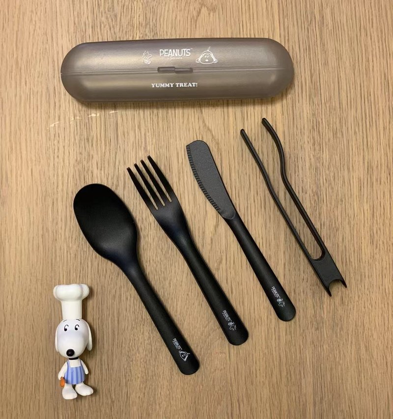 SNOOPY 史诺比5合1便携餐具连收纳盒(5件装) PEANUTS正版授权 - 厨房用具 - 其他材质 黑色