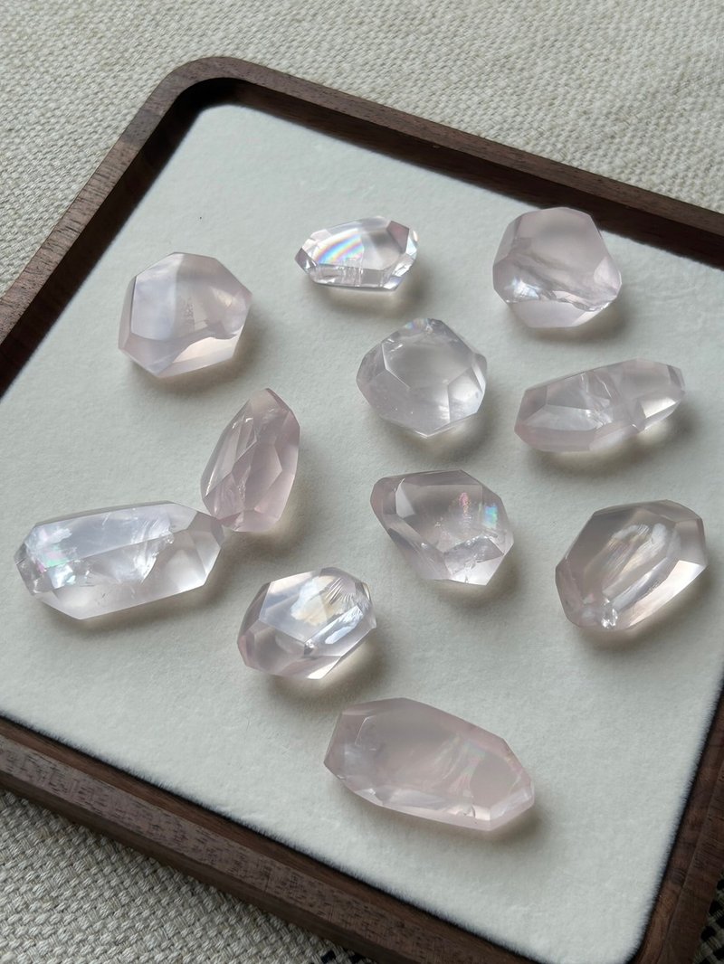 华光-藏晶阁 | 珠宝级--粉晶 | 彩虹水晶随形Rose Quartz | - 摆饰 - 水晶 