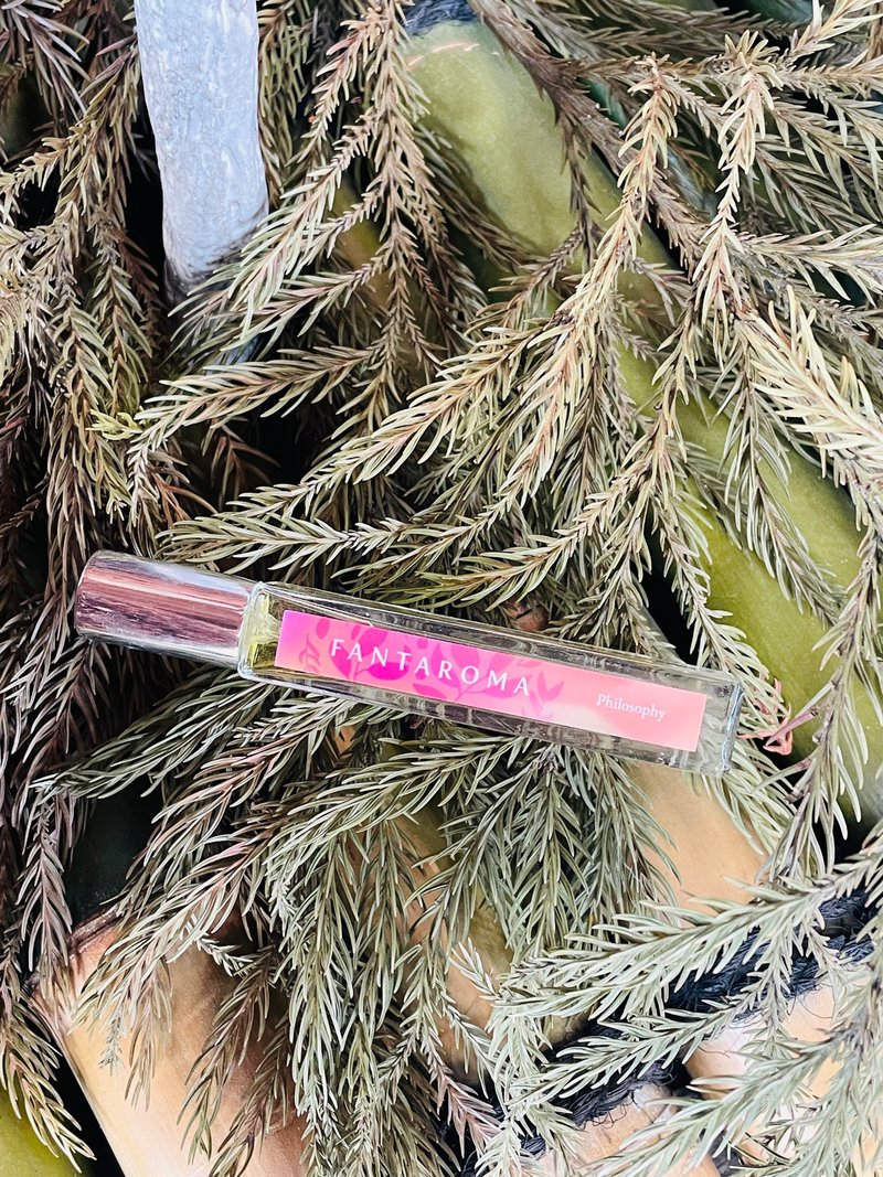 Philosophy 哲学 天然精油精致香雾 - 香薰/精油/线香 - 精油 卡其色