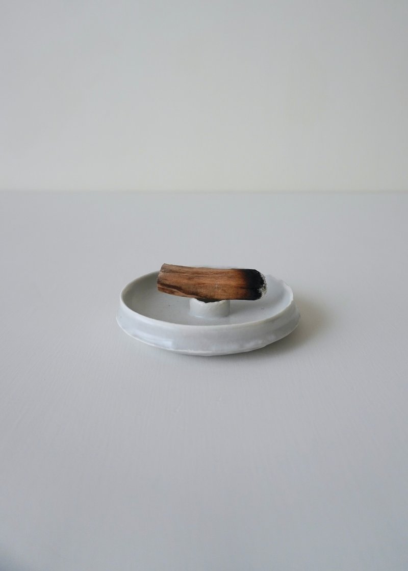 白瓷香盘 - 香薰/精油/线香 - 瓷 白色