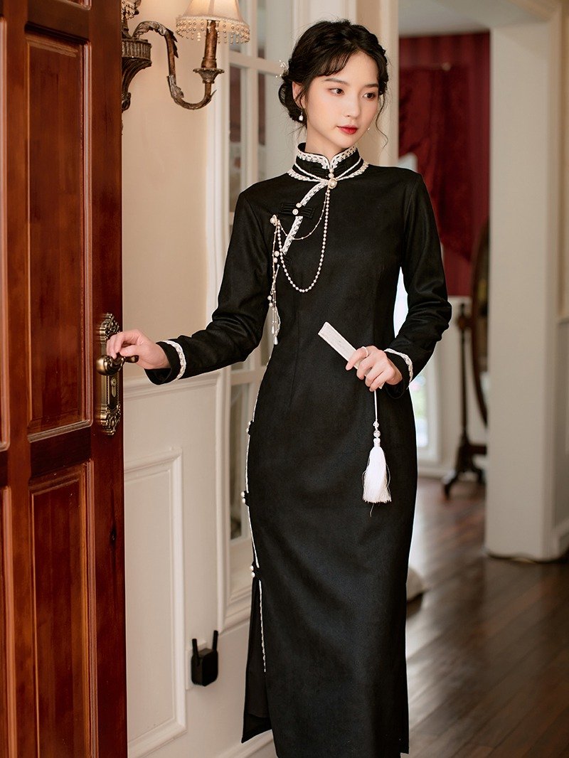 黑色虞美人 仿麂皮絨長袖民國旗袍新娘服 復古改良新中式國風洋裝 - 旗袍 - 聚酯纤维 黑色