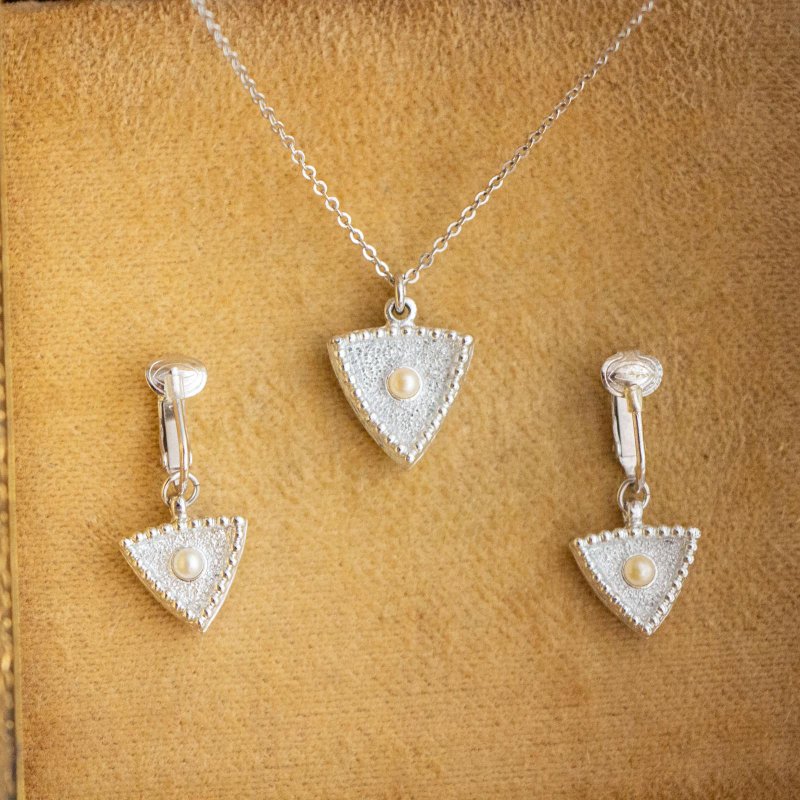 美国Sarah Coventry品牌古董 两戴式雅致三角装饰 耳夹项链套组 - 锁骨链 - 其他金属 银色