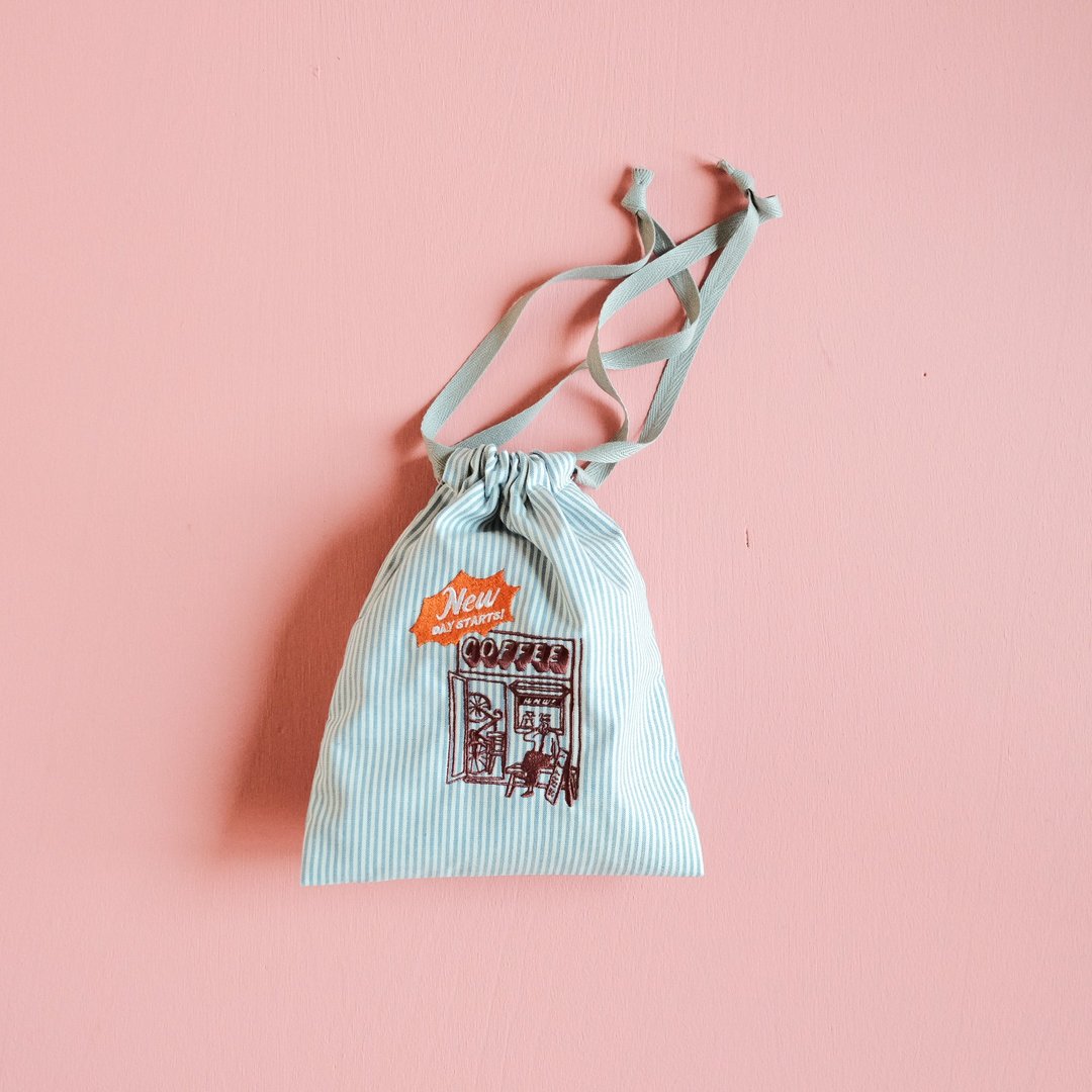POUCH''NEW DAY STARTS! '' - 化妆包/杂物包 - 棉．麻 蓝色