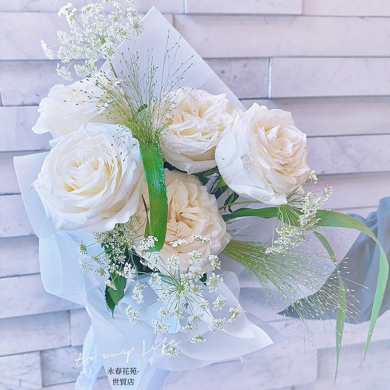 雪色相思白玫瑰鲜花花束 | 情人节 生日 送礼首选 | 台北可自取 - 干燥花/捧花 - 植物．花 白色