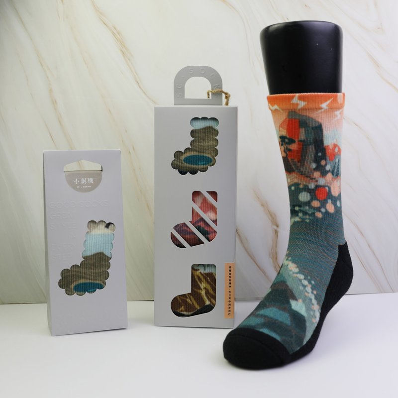 【小创袜】环保新包装 台湾百岳 嘉明湖 大霸尖山 玉山 雪山 登山 - 袜子 - 棉．麻 绿色