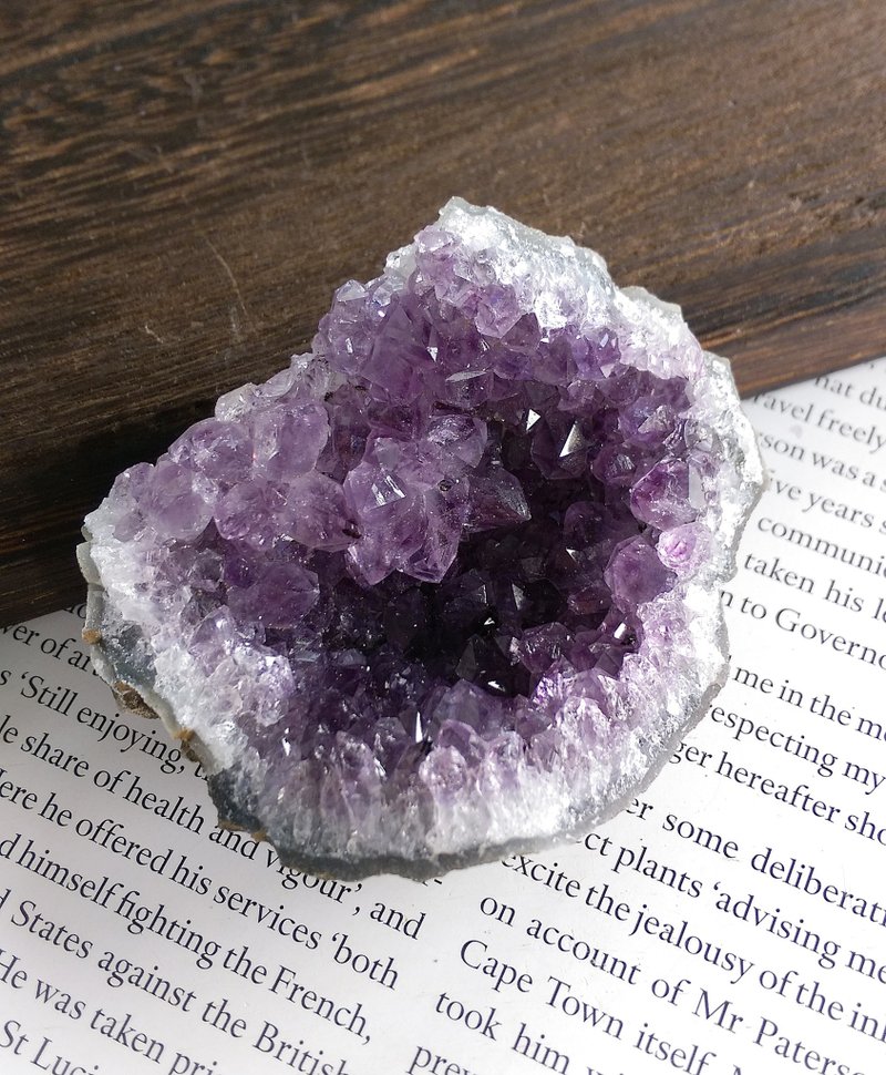 Amethyst 巴西产地 原皮紫水晶 小球花 天然矿石 原矿 - 摆饰 - 其他材质 