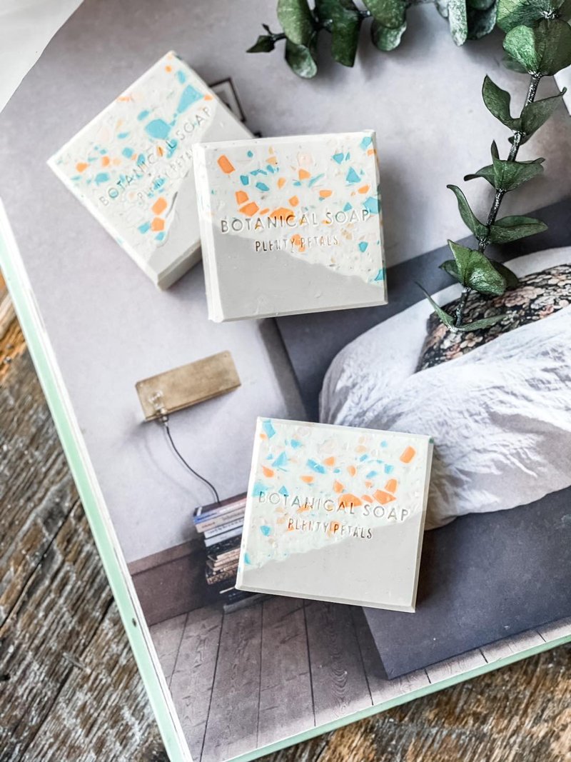 Plenty Petals 肥皂证照体验班・一次学 3 种造型肥皂 - 蜡烛/香氛 - 其他材质 