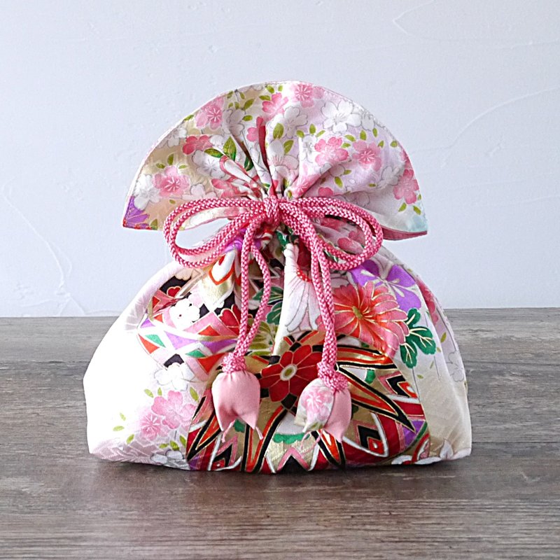 和服 束口袋 带来幸福的 FUGURO 顶级 喜气满满 中尺寸 - 化妆包/杂物包 - 棉．麻 粉红色