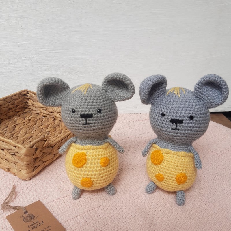 手工钩针搞笑老鼠毛绒玩具动物毛绒玩具针织礼物Amigurumi - 玩具/玩偶 - 其他材质 灰色