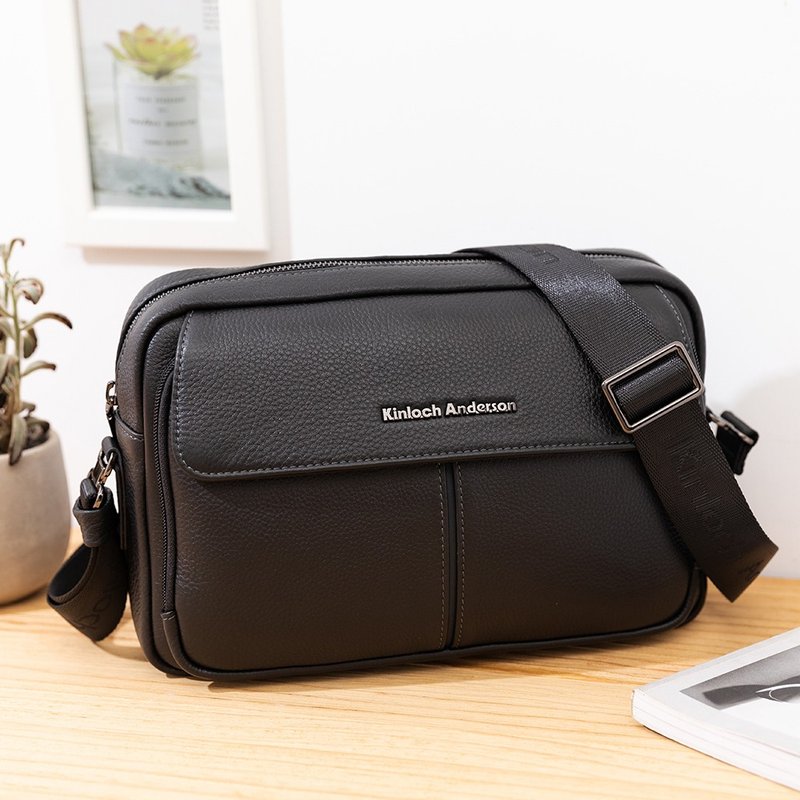 【金安德森】都会简约 商务横式翻盖侧背包-黑色 - 侧背包/斜挎包 - 真皮 黑色
