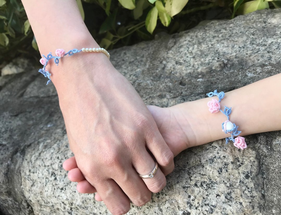 手织立体玫瑰花珍珠手链(粉红色) /亲子手链 / 礼物 / Swarovski - 手链/手环 - 棉 粉红色